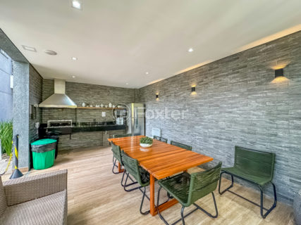 Image 35 - 1030725