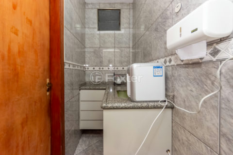 Image 8 - 1030732