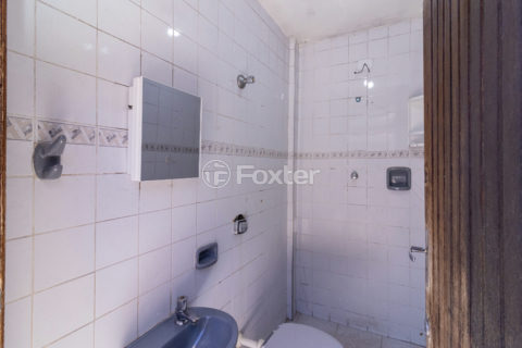 Image 34 - 1030738