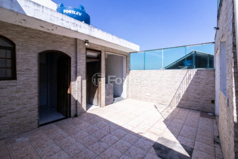 Image 33 - 1030738