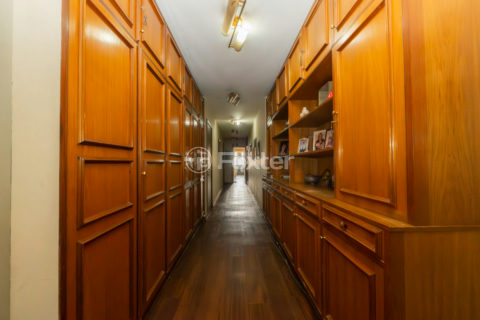 Image 27 - 1030742