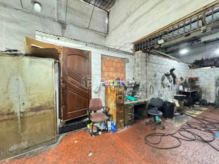 Image 3 - 1030743