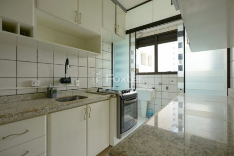 Image 25 - 1030754