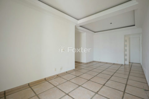 Image 20 - 1030754