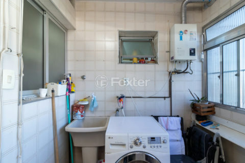 Image 24 - 1030756