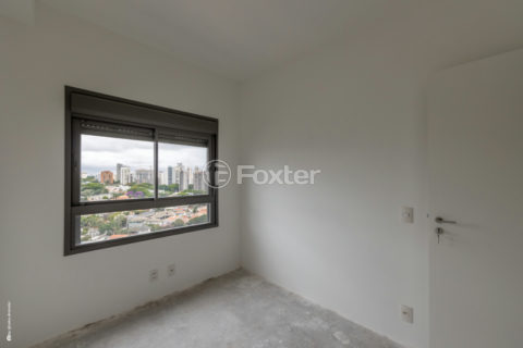 Image 30 - 1030758
