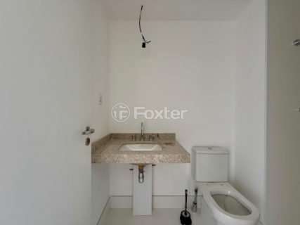 Image 37 - 1030767