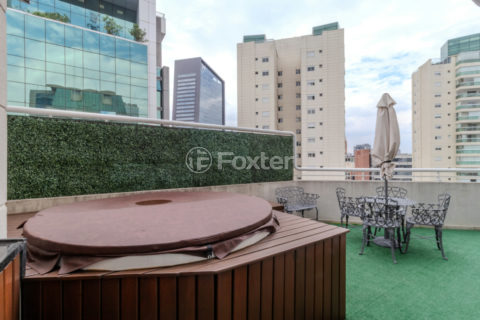 Image 6 - 1030771