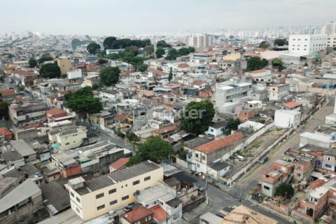 Image 46 - 1030773