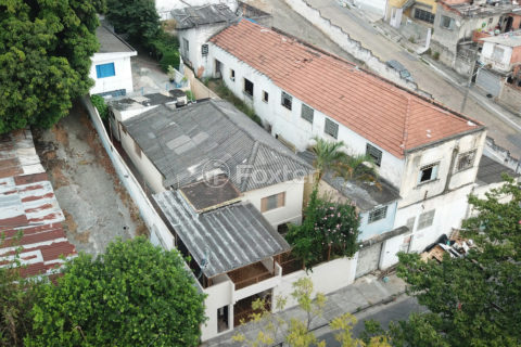 Image 37 - 1030773
