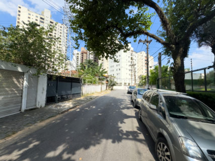 Image 44 - 1030785
