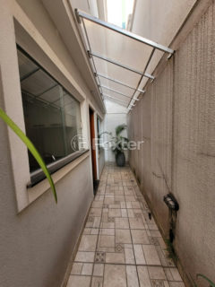 Image 31 - 1030786