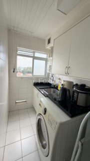 Image 30 - 1030800