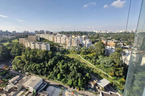 Image 60 - 1030808