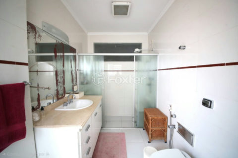 Image 36 - 1030816