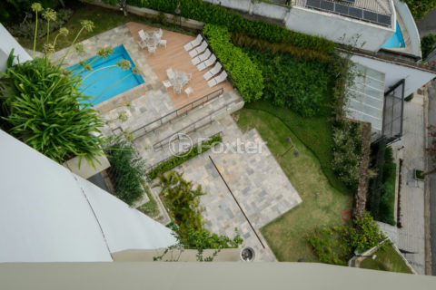 Image 52 - 1030823