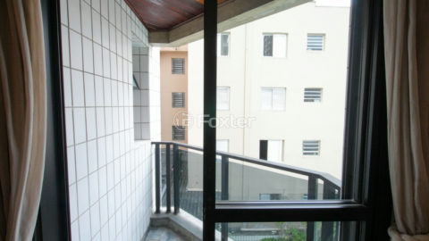 Image 32 - 1030826