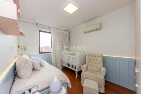 Image 33 - 1030832