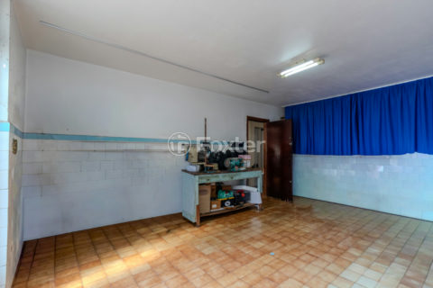 Image 30 - 1030844