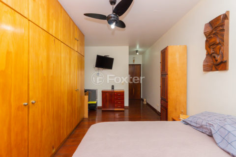 Image 35 - 1030849