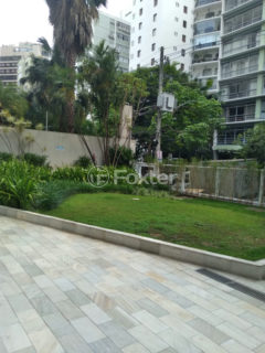 Image 29 - 1030852