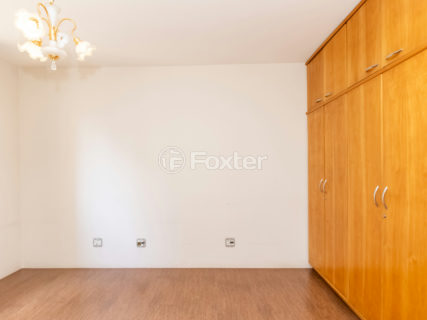 Image 37 - 1030864