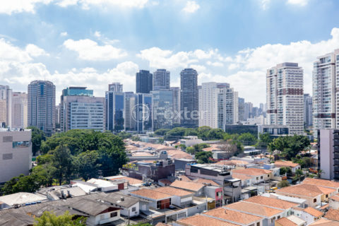 Image 17 - 1030866
