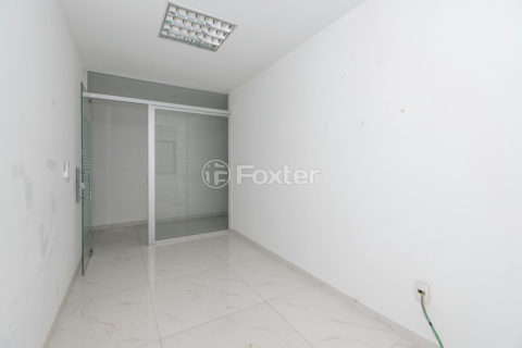 Image 34 - 1030869