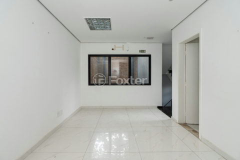 Image 30 - 1030869