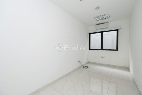 Image 33 - 1030869