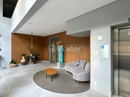 Image 34 - 1030875