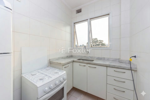 Image 37 - 1030876