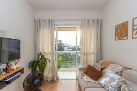Image 22 - 1030876