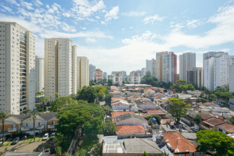 Image 1 - 1030879