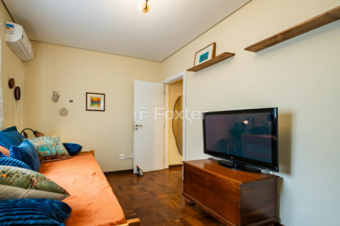 Image 30 - 1030885
