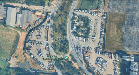 Image 17 - 1030895