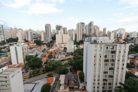 Image 5 - 1030898