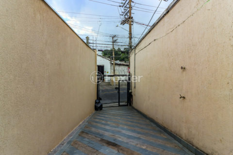 Image 43 - 1030900