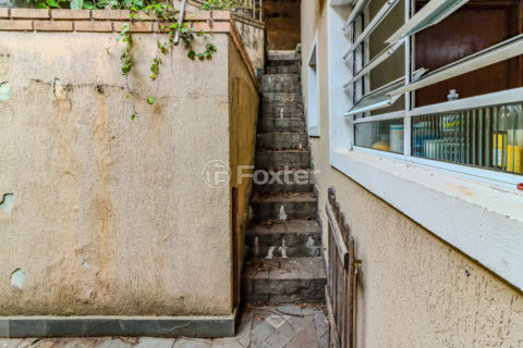 Image 33 - 1030900