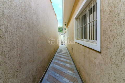 Image 28 - 1030900