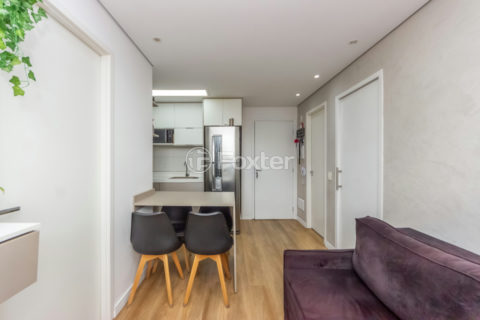 Image 3 - 1030901