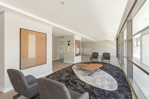Image 37 - 1030902