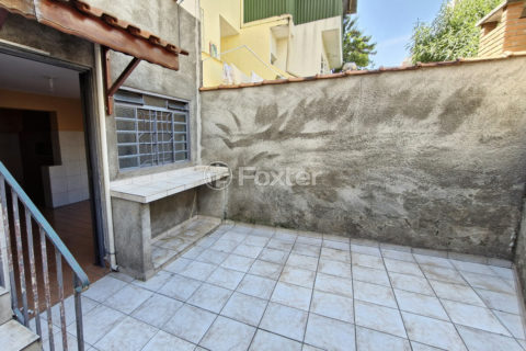 Image 32 - 1030905