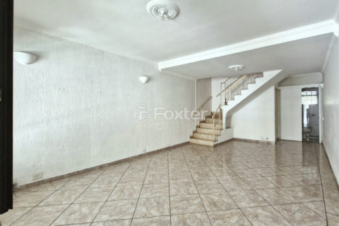 Image 3 - 1030905