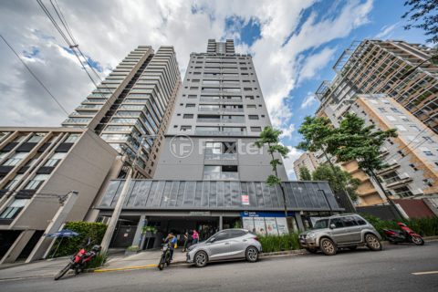 Image 35 - 1030908
