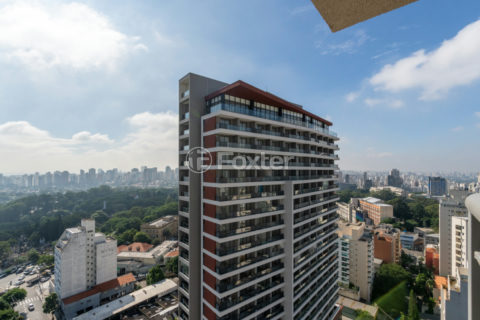 Image 21 - 1030916