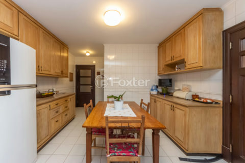 Image 32 - 1030925