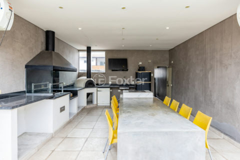 Image 27 - 1030935