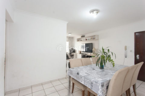 Image 30 - 1030937