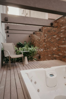 Image 7 - 1030948